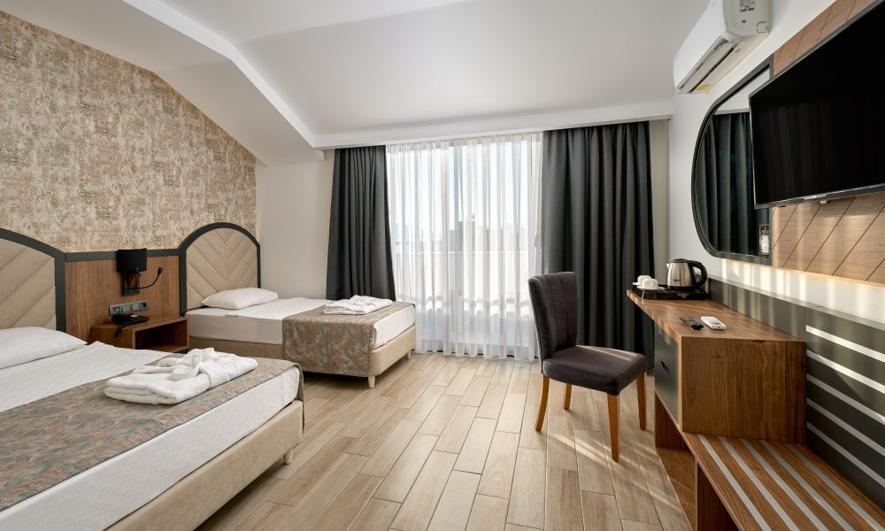 Standart Partly Sea View